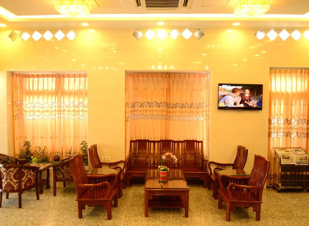 Kaung Myint Hotel Mandalay Exterior foto